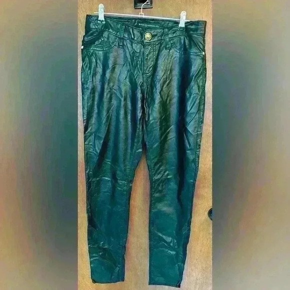 Rock & Republic Faux Leather Pants Women - Picture 1 of 4